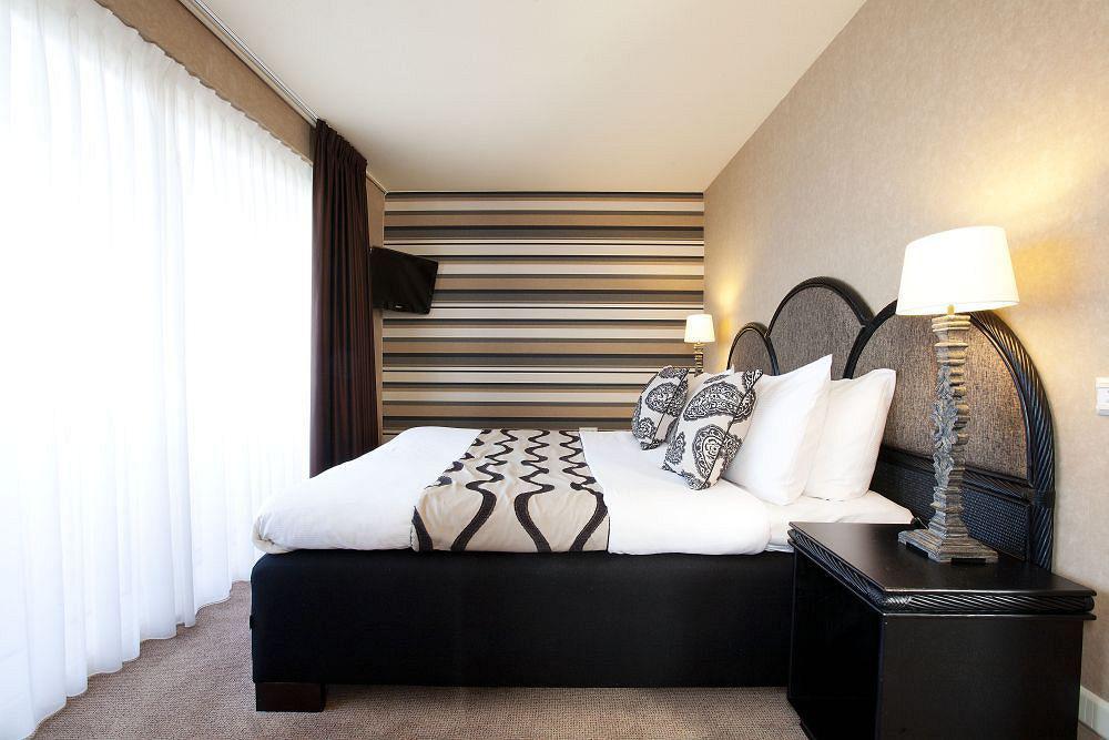 Carlton Oasis Hotel Spijkenisse Bagian luar foto